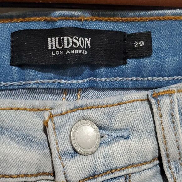 Hudson Stella Mid Rise Crop Straight Jeans in Light Wash Size 29 - Picture 7 of 15